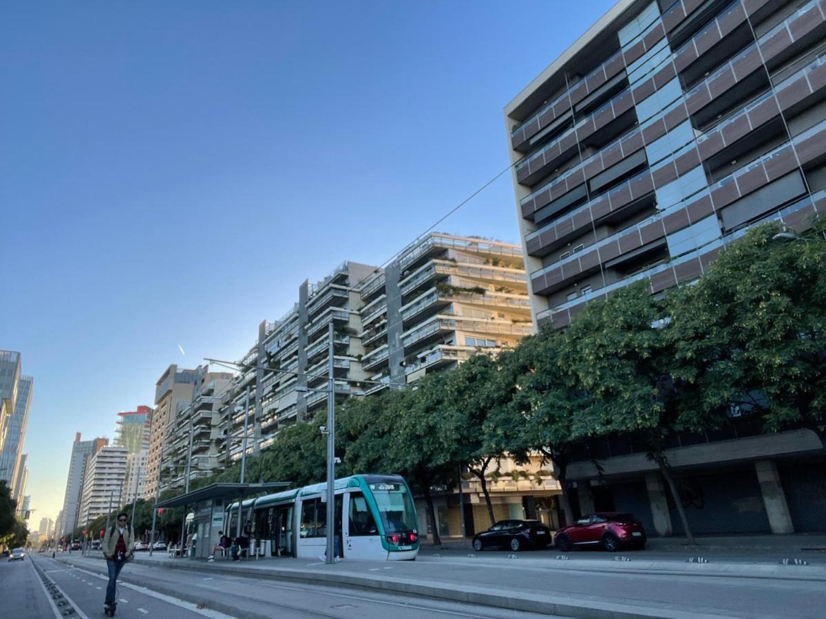 Standing Apartment Barcelona Forum ซานต์อาเตรียเดเบซอซ ภายนอก รูปภาพ